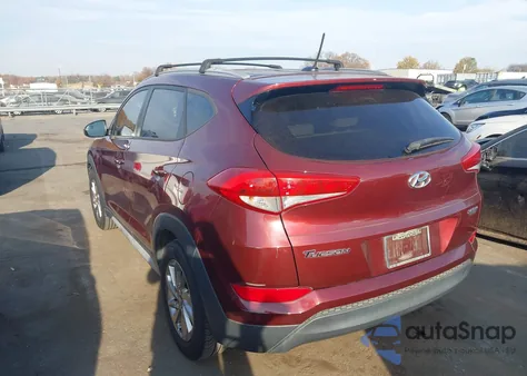 2017 Hyundai Tucson Se z USA, uszkodzony, nr VIN KM8J33A47HU462263